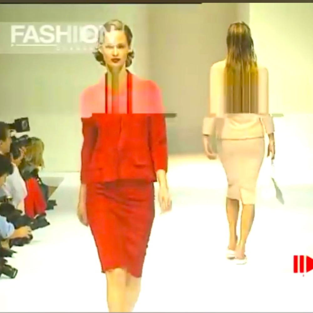 Gucci S/S 1995 Runway Red Suede Skirt 42